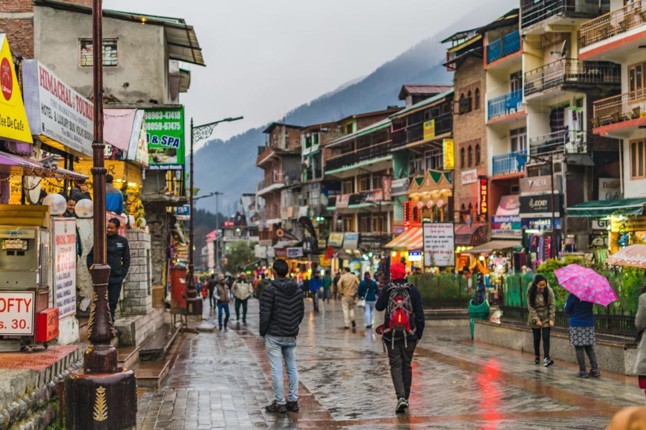 Hotel Link Way-A Riverside Hotel Manali  Bagian luar foto